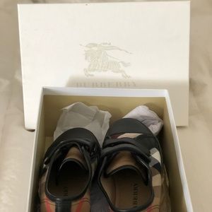 Burberry Kid’s Queenstead Shoes